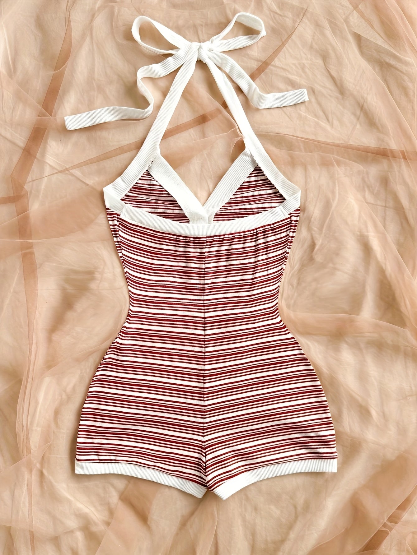 vintage red white striped contrast