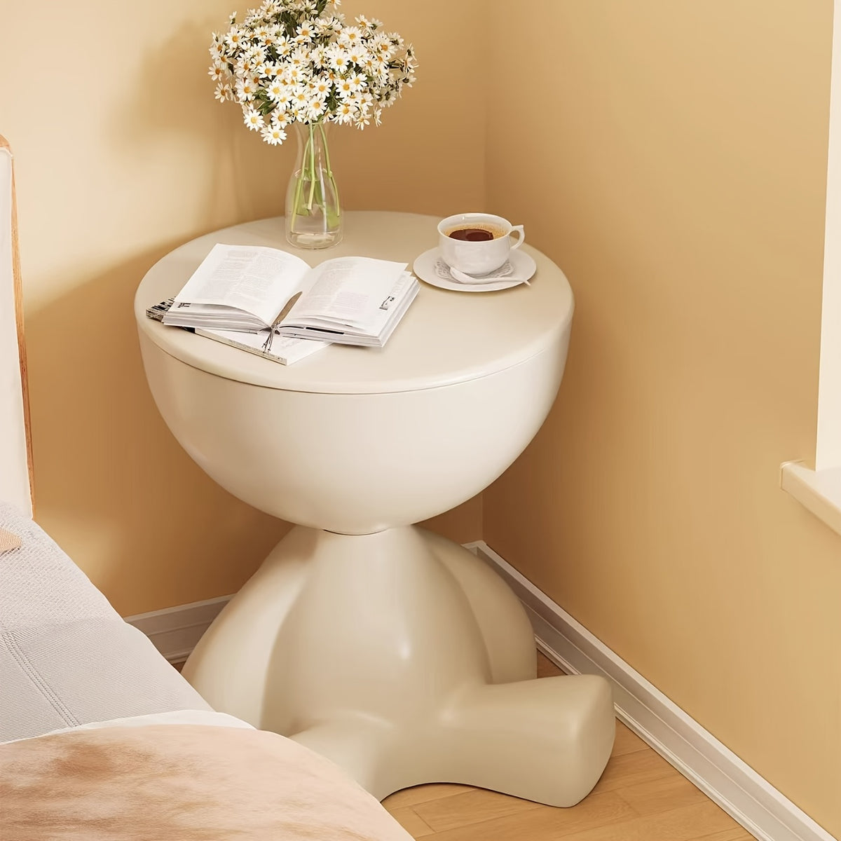 1pc modern creative bear shaped plastic bedside table