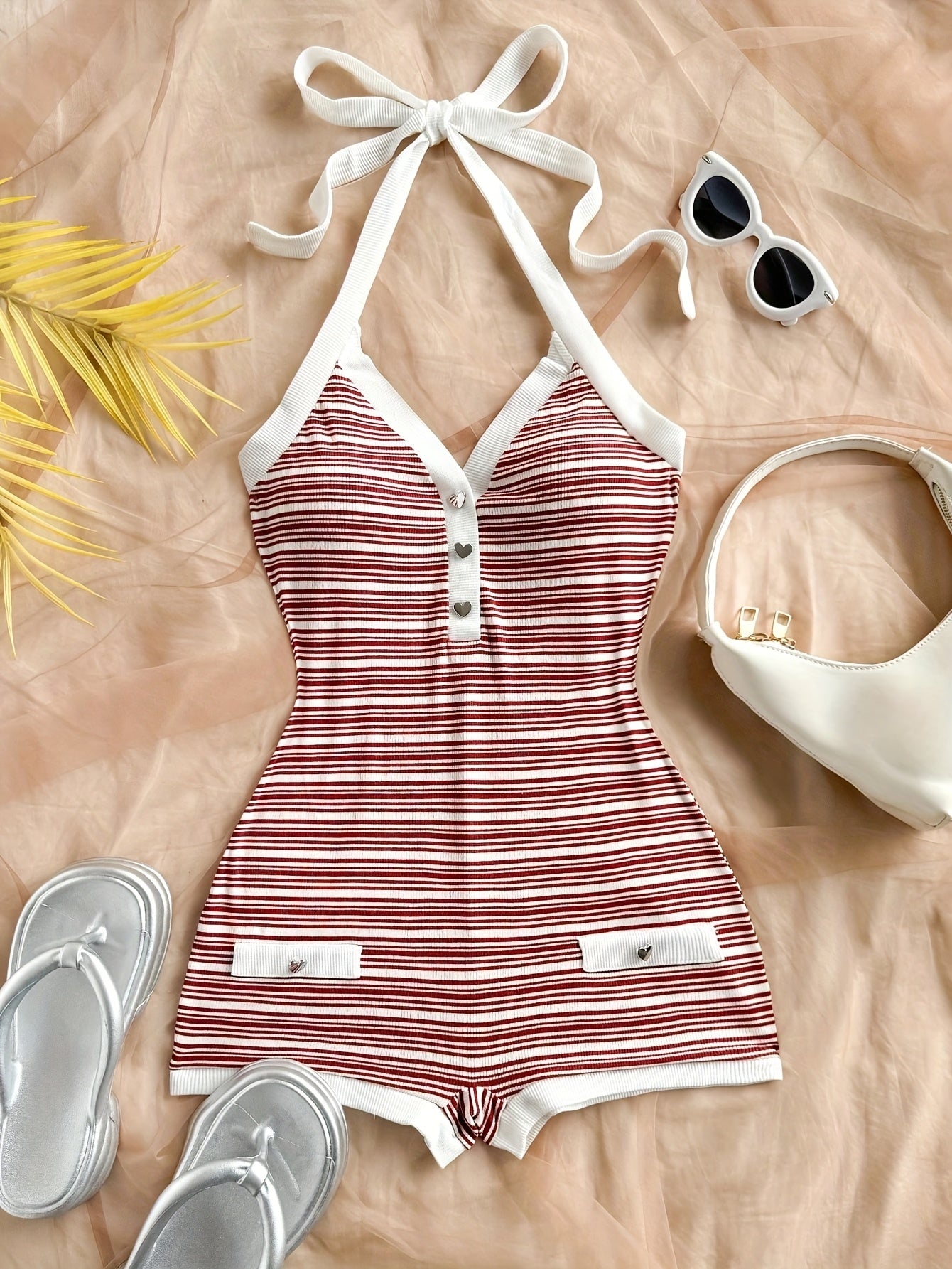 vintage red white striped contrast
