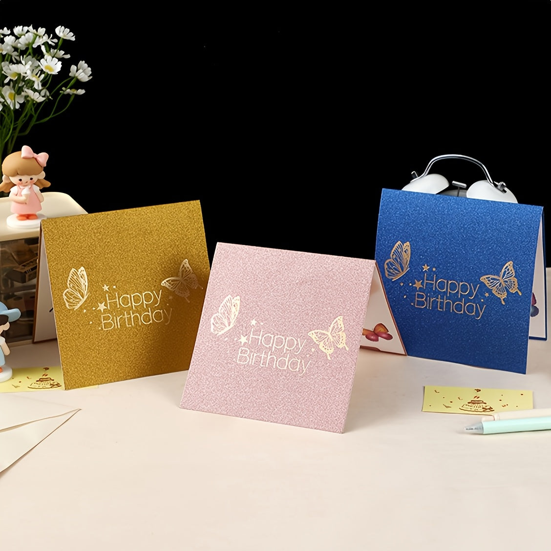 set 4 three dimensional birthday cake   greeting cards