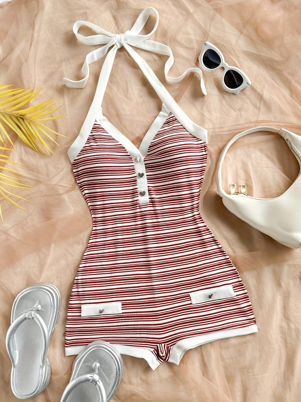 vintage red white striped contrast
