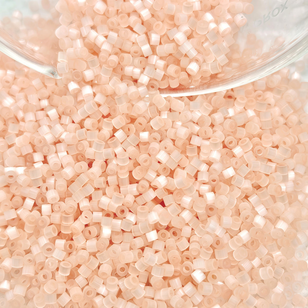 bead kit   1 6mm bright glass seed beads   900pcs