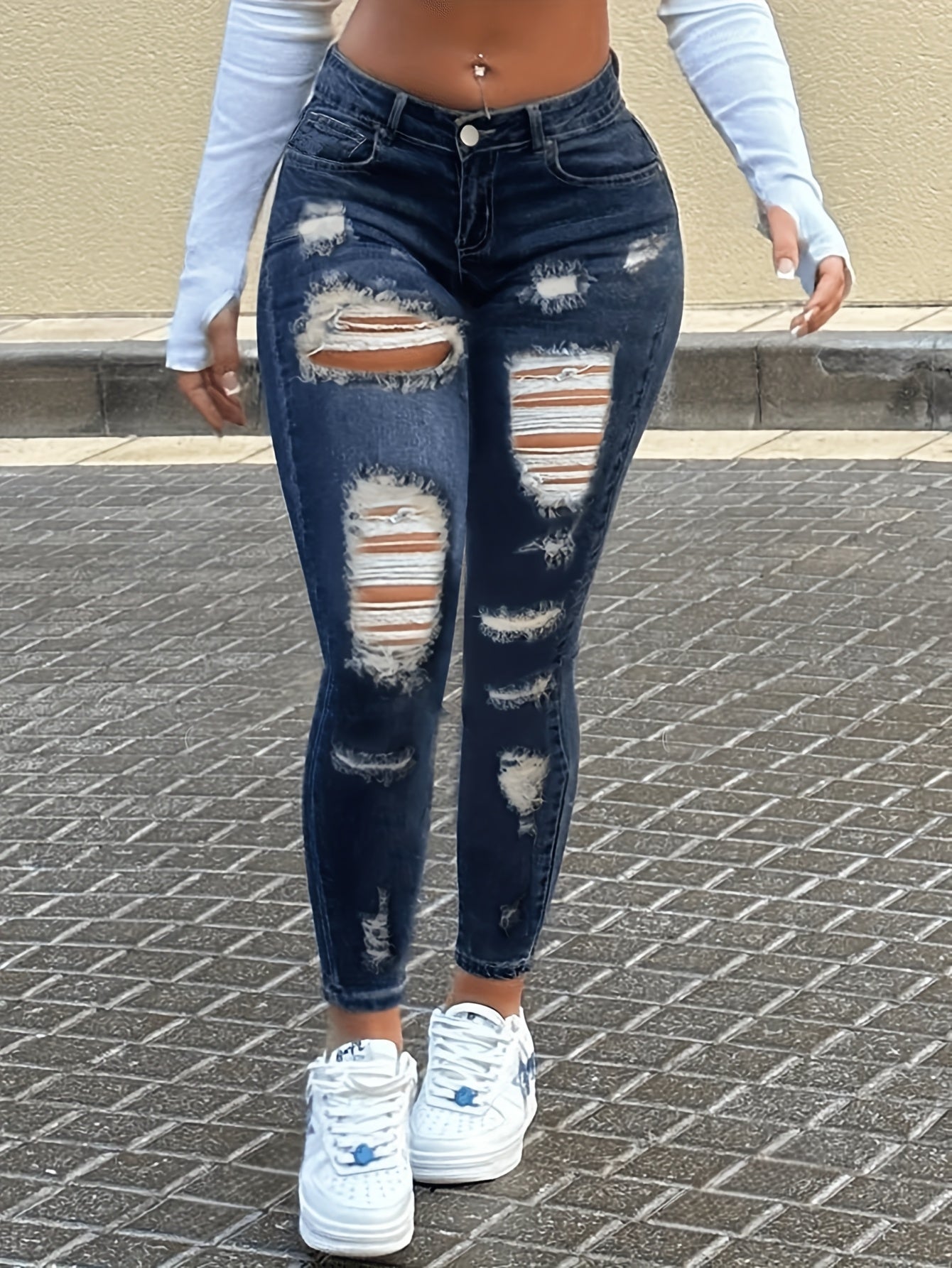 womens distressed skinny jeans     stretch denim